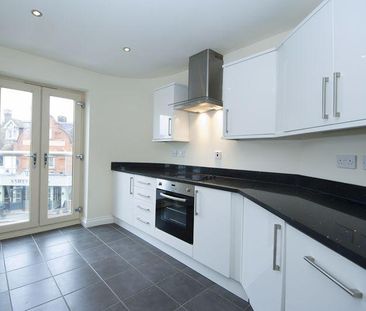 2 bedroom apartment to rent - Photo 4