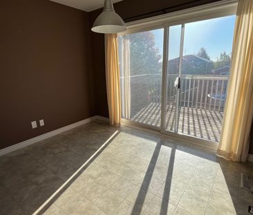 For Lease - 12 Revelstoke Court Unit# Upper, Barrie, Ontario - Photo 6