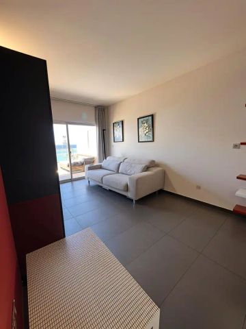 Apartamento de alquiler en Calle Alfredo J Jones, Santa Catalina - Canteras - Photo 4