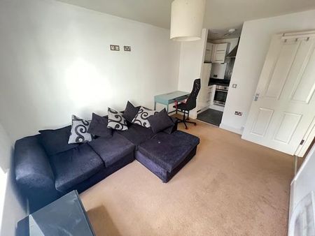 1 bedroom apartment to rent - Photo 2