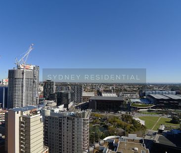 North West corner 4 Bedroom Penthouse With Breathtaking Darling Harbour views - Photo 3