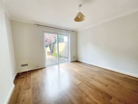 Kitter Drive, Staddiscombe, Plymouth, Devon, PL9 - Photo 2