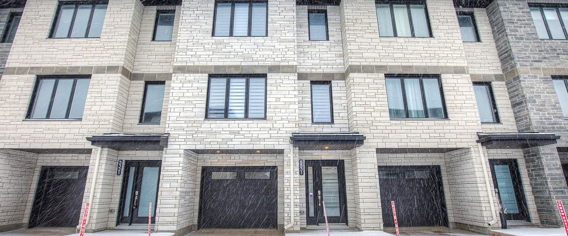 À louer / Maison à étages - Photo 1