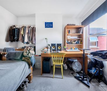 Coronation Road, Southville - Photo 5