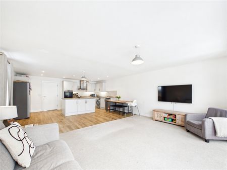 Woodbridge Road, Rushmere St. Andrew, Ipswich, IP5 1BQ - Photo 2