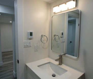 For Lease - 209 East 32nd Street Unit# 2, Hamilton, Ontario - Photo 6