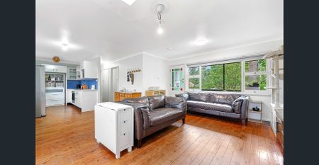 Light-Filled Family Home with Spacious Deck in a Top School Catchment! - Photo 4