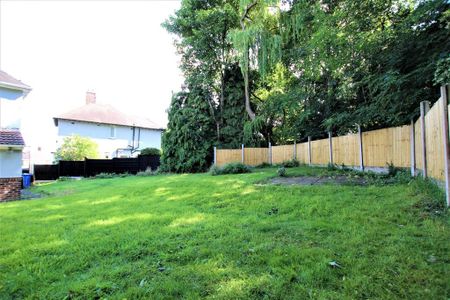 2 bedroom semi-detached house to rent - Photo 4