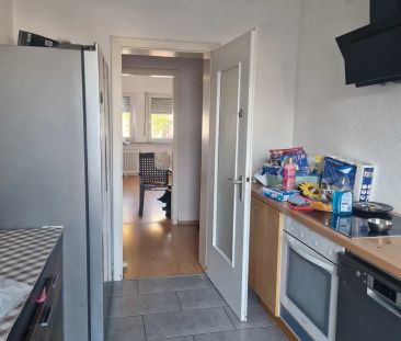 Großzügig geschnittene Wohnung in zentraler Lage - Photo 6