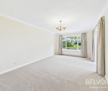 4 bedroom detached house to rent - Photo 1