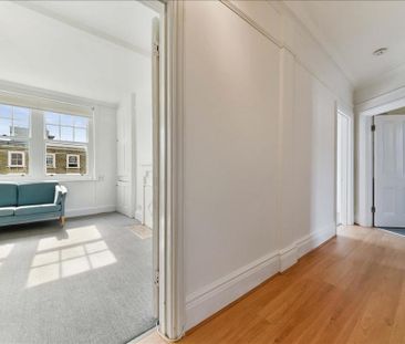 3 bedroom flat to rent - Photo 3