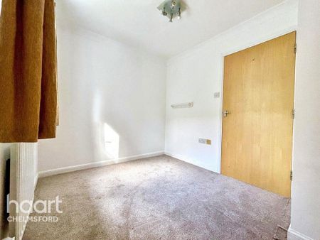 3 bedroom apartment to rent - Photo 4