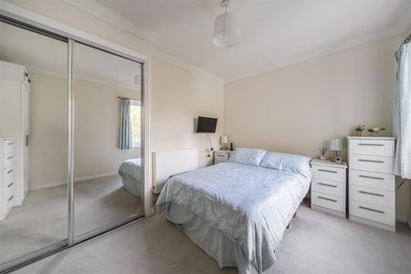Kings Lodge, Maidstone - Photo 4