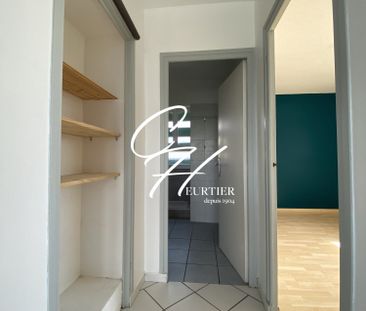 GRENOBLE - T4 Rénové - Photo 2