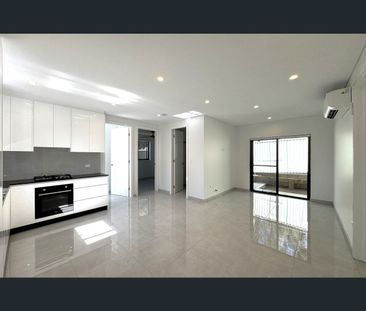 1/141 Rawson Road, Greenacre, NSW 2190 - Photo 1