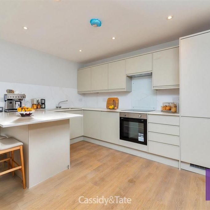 2 bedroom semi-detached bungalow to rent - Photo 1