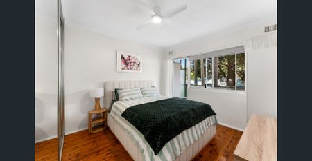 A Relaxed Lifestyle in a Sought-After Location - Photo 2