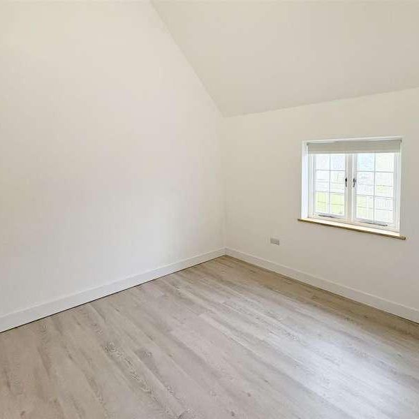 The Court Yard, Dambridge Farm Road, Wingham, CT3 - Photo 1