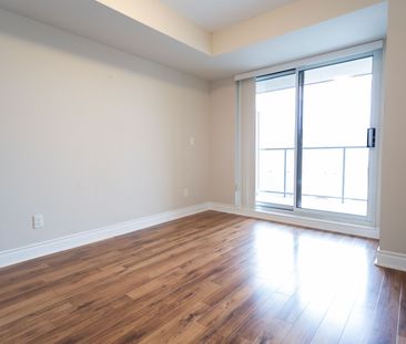 For Lease - 39 Galleria Parkway Unit# 719, Markham, Ontario - Photo 3