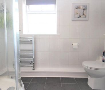 2 bedroom terraced house to rent - Photo 6