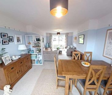 Greenacres, Bath, Somerset, BA1 - Photo 4