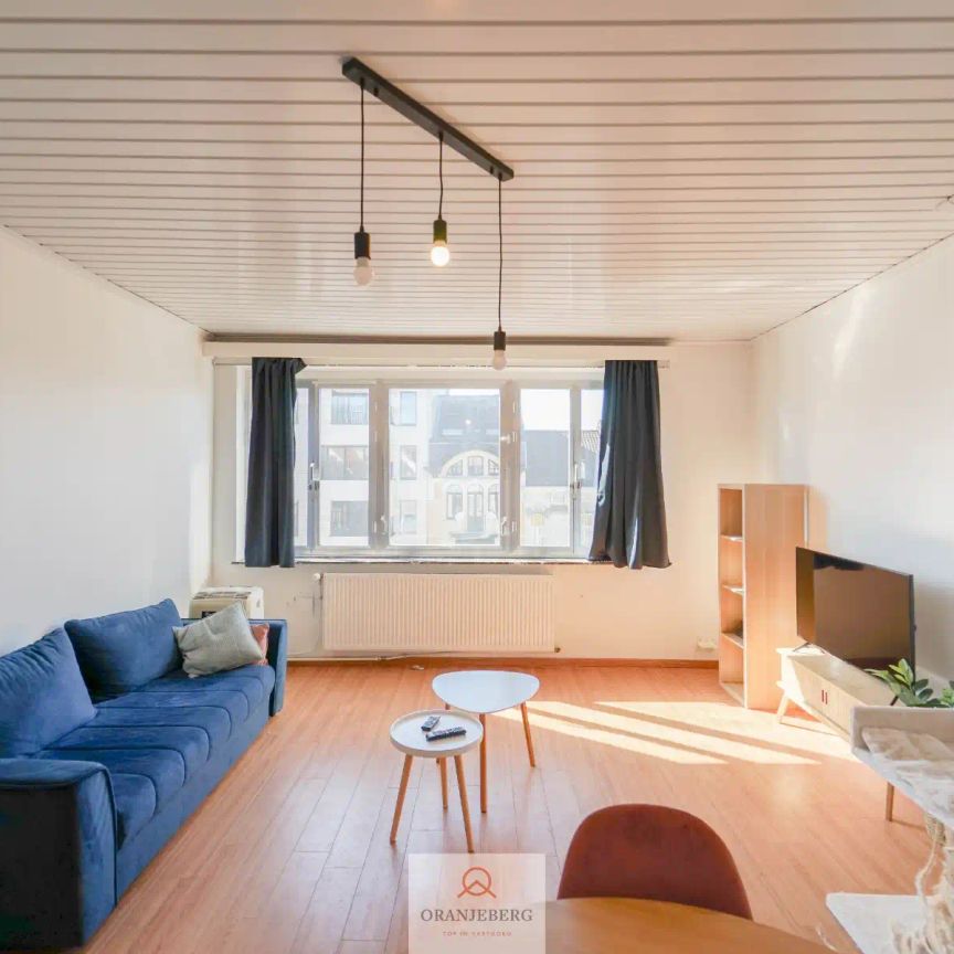 Ruim 2 slpk-appartement aan station Gent-Sint-Pieters - Photo 1