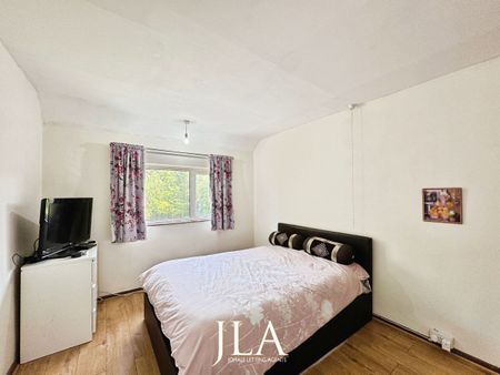 4 bed terraced house to rent in Pullman Road, Wigston, LE18 - Photo 4