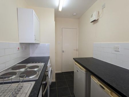 1 bedroom apartment to rent - Photo 4