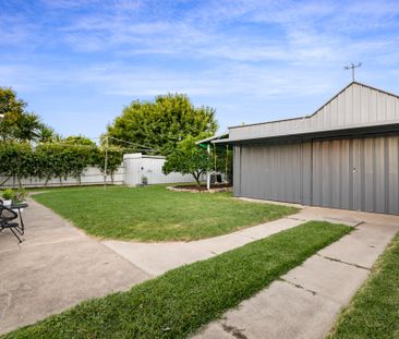 Updated 3 Bedroom South Albury Home - Photo 1