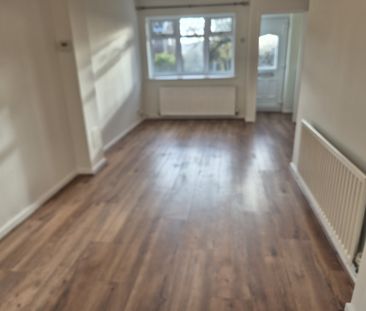 Heather Close, Runcorn, Beechwood - Photo 1