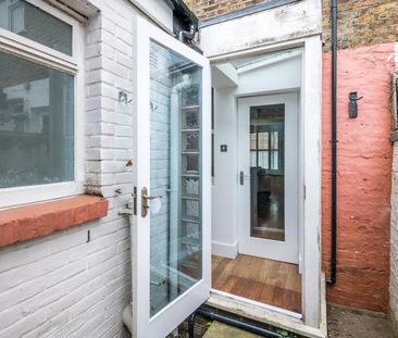 7 Robson Road - Photo 5