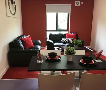 Deluxe En-Suite Kentish House - Photo 2