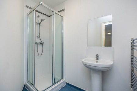 Guildhall Walk, Portsmouth - Photo 5