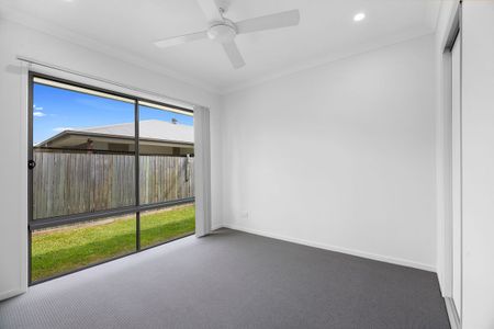 12 Crinum Circuit, Coomera, QLD 4209 - Photo 4