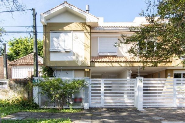 Casa com 2 quartos e 130m² para alugar em Nonoai, Porto Alegre. - Foto 1