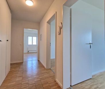 "Charmante, neu renovierte 3-Zimmerwohnung" - Photo 2