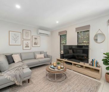 Low Maintenance Three Bedroom Townhouse - Photo 1