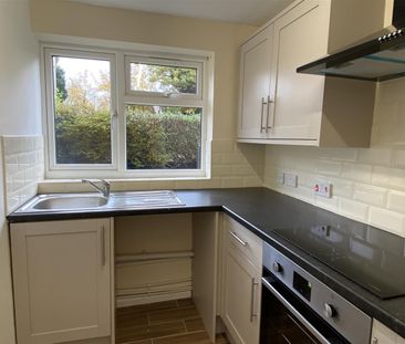Trentham Road, Blurton, Stoke-On-Trent - Photo 2