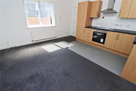 1 bedroom flat to rent - Photo 2