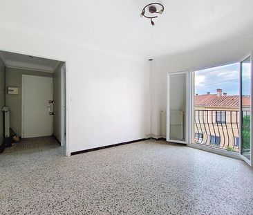Location Appartement 3 pièces 51m² PERPIGNAN 66000 - Photo 2