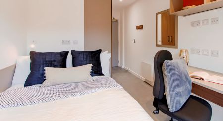 Premium Ensuite - Photo 2