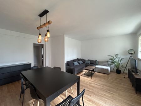 Location Appartement 4 pièces 80m² TROYES 10000 - Photo 2