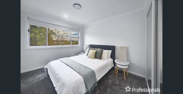 Happy Christmas on Hillcrest - Photo 1