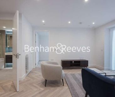 Brigadier Walk, Royal Arsenal Riverside, SE18 - Photo 2