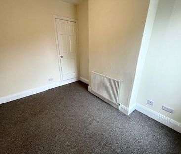 2 bedroom house to rent - Photo 1