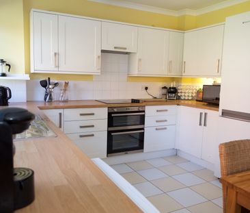 Cambria Court Room B - Photo 4