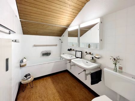 Dachwohnung an perfekter Lage - Photo 3