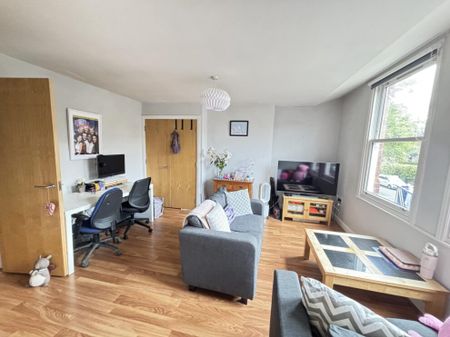 36 Flat 3 Cardigan Road, Leeds, LS6 3AG - Photo 2