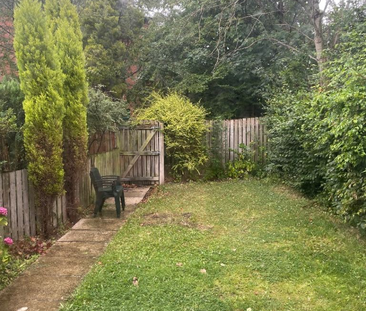 3 bedroom flat to rent - Photo 4