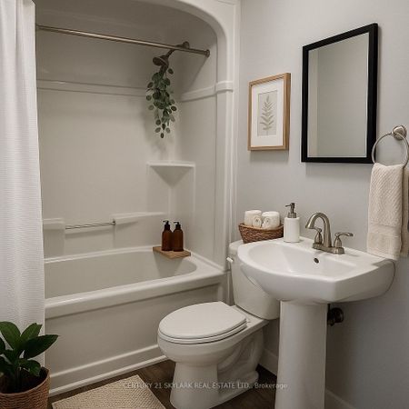 For Lease - 8 Wellington Street Unit# 2, Clarington, Ontario - Photo 4